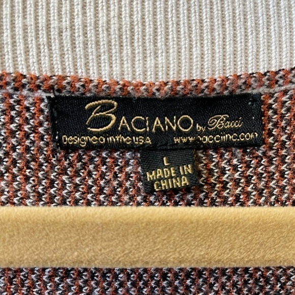 𝅺baciano sleeveless vest, size L, very good condition, one tiny hole, no stains - Picture 6 of 6